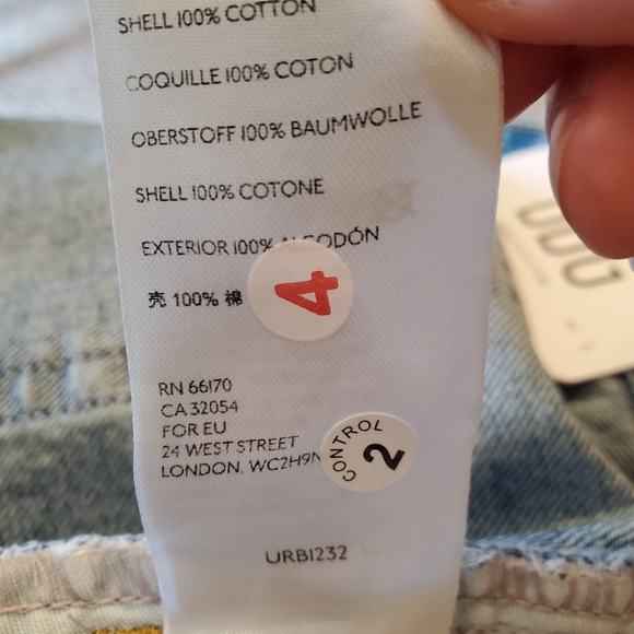 NWT BDG Urban Outfitters Mom High Rise Jeans, size 32 - Picture 13 of 16